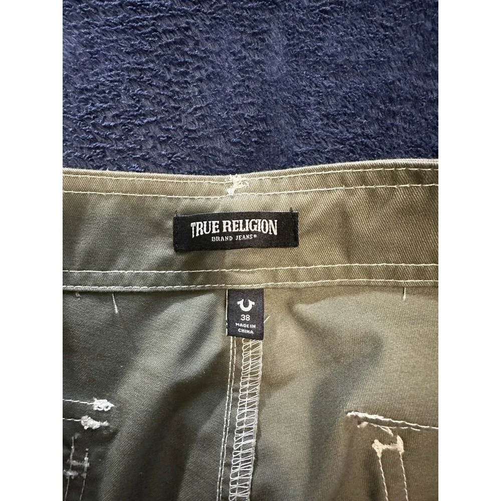 True Religion Cargo Pants Men 38x33 Kalamata Green White Stitch Straight Leg
